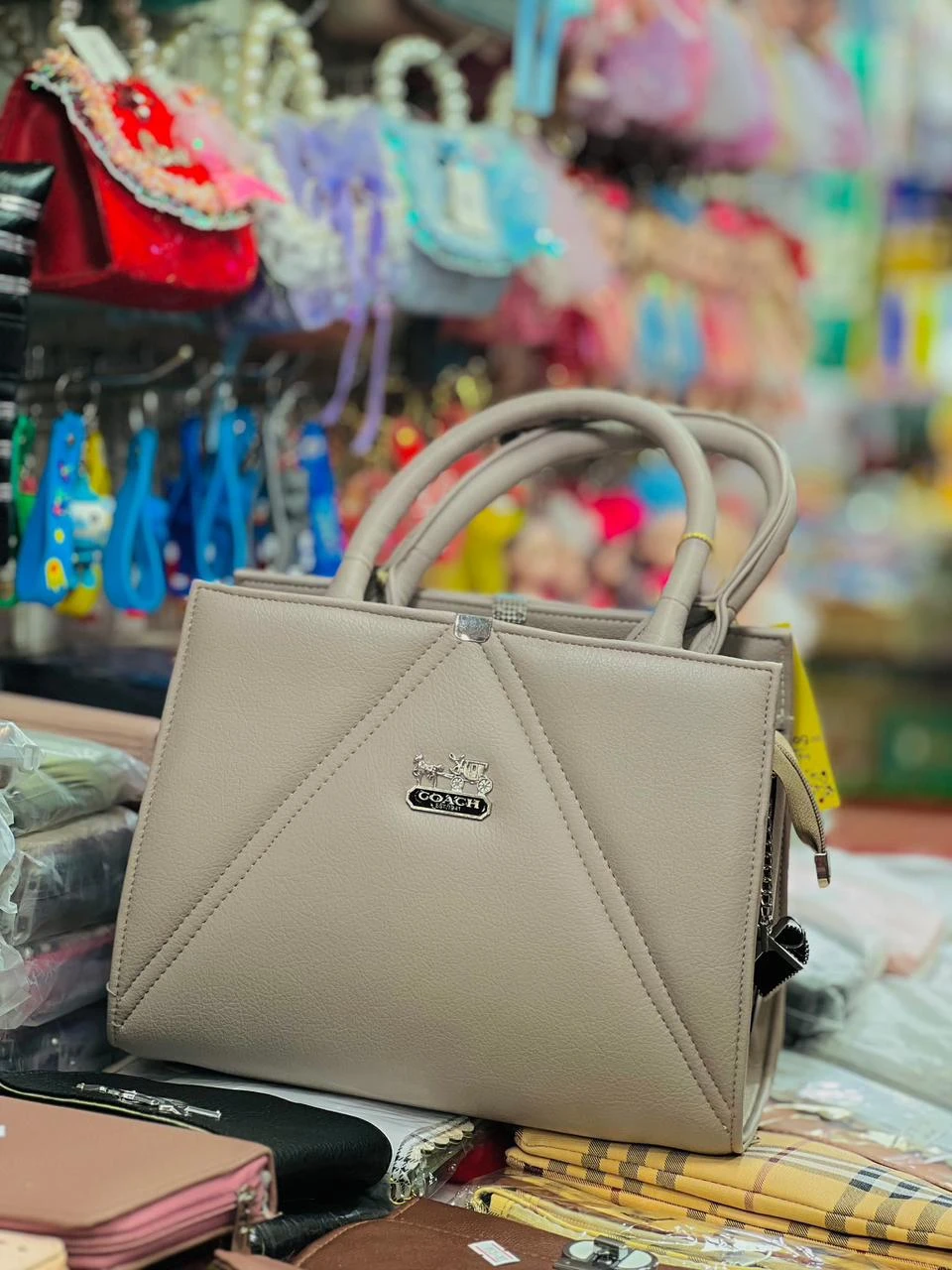 COACH Edition Executive Grey Handbag – Minimalist Elegance