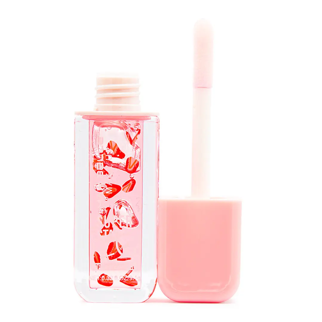 Strawberry Hydrating Lip Oil - Glossy & Soft Lips
